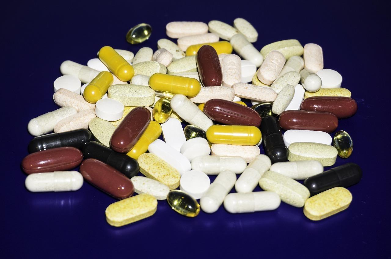 Multivitamin and mineral supplements